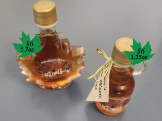 WEDDING FAVORS Leaf shaped and glass handle wedding favor bottles